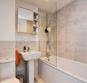 2 Bedroom House for sale in Chicheley Lane, Salisbury