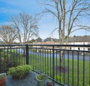 1 Bedroom Flat for sale in Hart Close, Salisbury