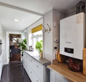 4 Bedroom House for sale in The Greencroft, Salisbury