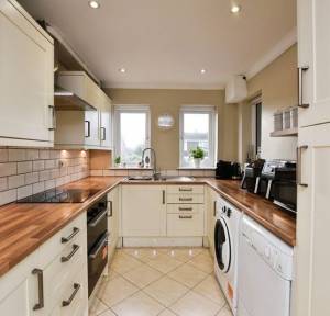 4 Bedroom House for sale in Saxon Leas, Salisbury