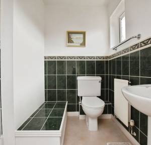 4 Bedroom House for sale in Longhill Drive, Salisbury