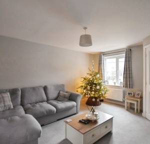 3 Bedroom House for sale in Dove Place, Salisbury