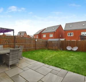 3 Bedroom House for sale in Dove Place, Salisbury