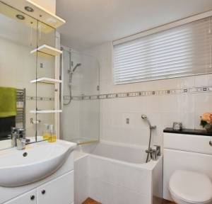 3 Bedroom House for sale in Westminster Road, Salisbury