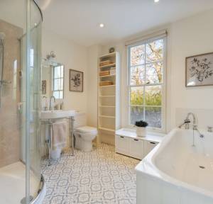 4 Bedroom House for sale in Glenmore Road, Salisbury