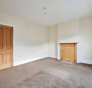 2 Bedroom House for sale in Devizes Road, Salisbury
