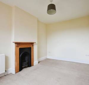 2 Bedroom House for sale in Devizes Road, Salisbury