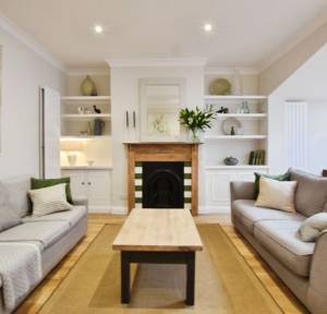 4 Bedroom House for sale in Elm Grove Road, Salisbury