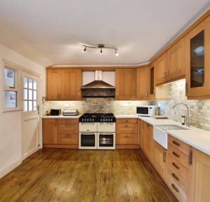 4 Bedroom House for sale in St. Marks Road, Salisbury