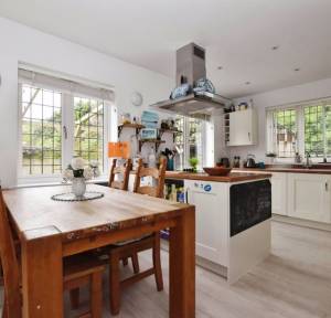 4 Bedroom House for sale in Edmund Way, Salisbury