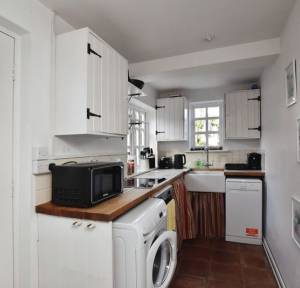 2 Bedroom House for sale in Bedwin Street, Salisbury