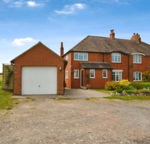 3 Bedroom House for sale in , Salisbury