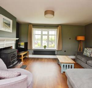 3 Bedroom House for sale in , Salisbury