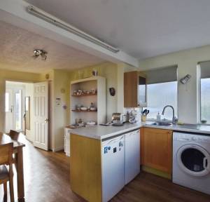 3 Bedroom Bungalow for sale in Wessex Road, Salisbury