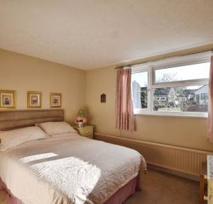 3 Bedroom Bungalow for sale in Wessex Road, Salisbury