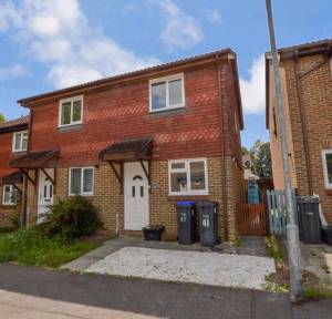 2 Bedroom House for sale in Montgomery Gardens, Salisbury
