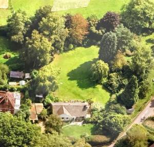 3 Bedroom Bungalow for sale in Pentons Hill, Fordingbridge