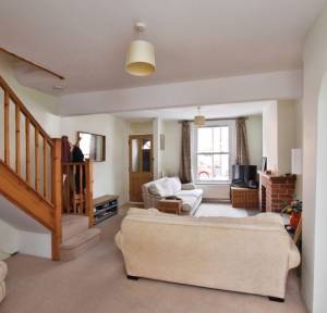 2 Bedroom House for sale in Meadow Road South, Salisbury