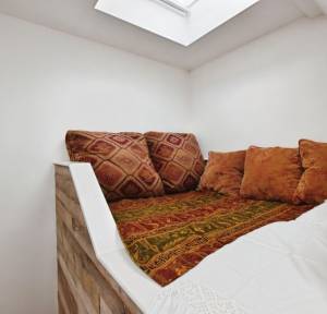 2 Bedroom House for sale in Mill Road, Salisbury