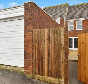 3 Bedroom House for sale in Saxon Leas, Salisbury