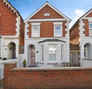 3 Bedroom House for sale in Wilton Road, Salisbury
