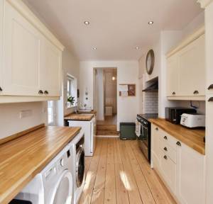 3 Bedroom House for sale in Wilton Road, Salisbury