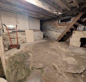 3 Bedroom House for sale in Wilton Road, Salisbury