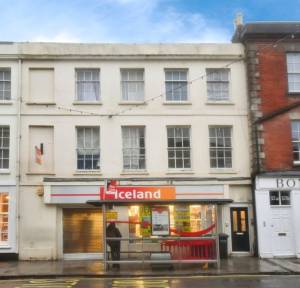 2 Bedroom Flat for sale in Castle Street, Salisbury