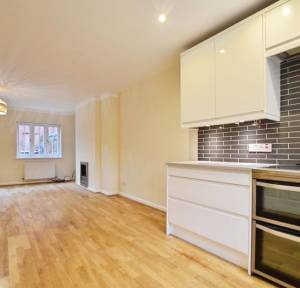 4 Bedroom House to rent in Gigant Street, Salisbury