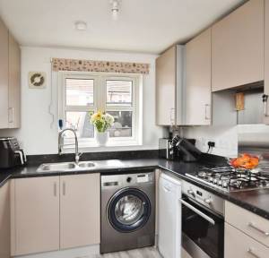 2 Bedroom House for sale in Paisey Grove, Salisbury