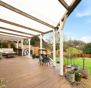 3 Bedroom Bungalow for sale in Livery Road, Salisbury