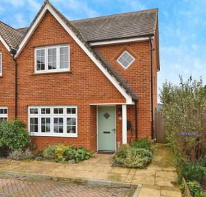 3 Bedroom House for sale in Jones Close, Salisbury