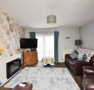 3 Bedroom House for sale in Woodside Road, Salisbury