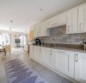 4 Bedroom House for sale in Shaftesbury Drove, Salisbury