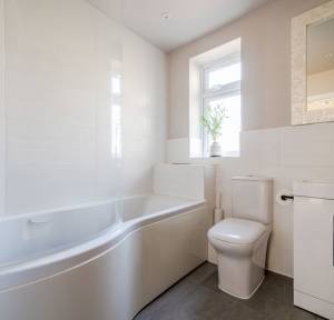 4 Bedroom House for sale in Shaftesbury Drove, Salisbury