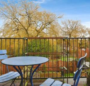 3 Bedroom House for sale in Green Lane, Salisbury