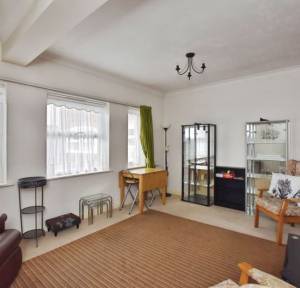 1 Bedroom Apartment / Studio for sale in Three Cuppes Lane, Salisbury