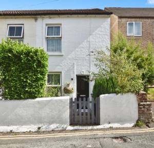 2 Bedroom House for sale in Gas Lane, Salisbury