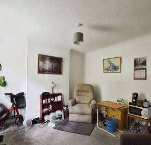 2 Bedroom House for sale in Gas Lane, Salisbury