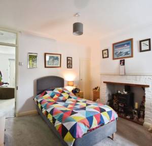 2 Bedroom House for sale in Gas Lane, Salisbury