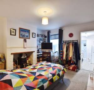 2 Bedroom House for sale in Gas Lane, Salisbury