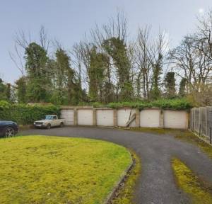 2 Bedroom Flat for sale in Bouverie Avenue, Salisbury