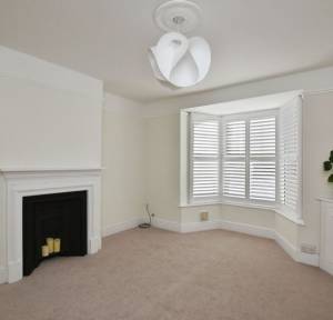 3 Bedroom House for sale in Devizes Road, Salisbury