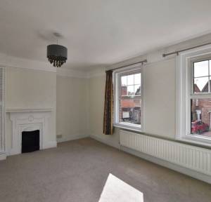 3 Bedroom House for sale in Devizes Road, Salisbury