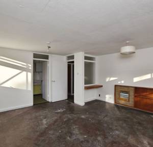 2 Bedroom Flat for sale in Shady Bower Close, Salisbury