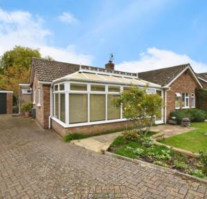 3 Bedroom Bungalow for sale in Constable Way, Salisbury