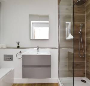 2 Bedroom Flat for sale in 61 Wyndham Road, Salisbury