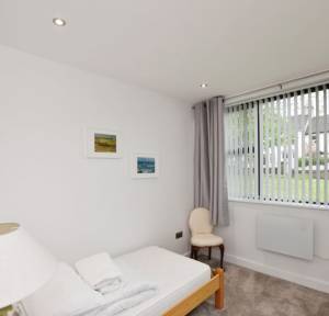 2 Bedroom Flat for sale in 61 Wyndham Road, Salisbury