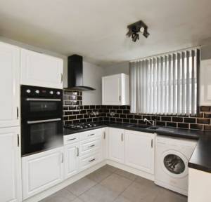 1 Bedroom Flat for sale in Carmelite Way, Salisbury