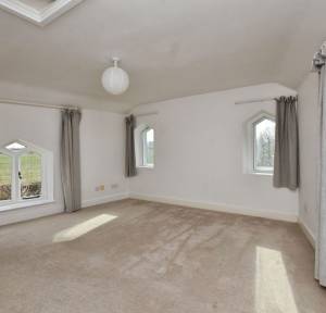 2 Bedroom House for sale in Amesbury Road, Salisbury